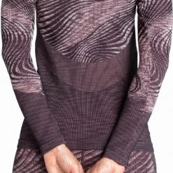 Odlo Base Layer Top Crew Neck Long Sleeve Blackcomb Eco Femme Gris -Odlo main 188561 30728 Model Detail Crop 1 76be