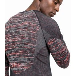 Odlo Base Layer Top Crew Neck Long Sleeve Blackcomb Eco Homme Rouge -Odlo main 188562 30764 Model Detail Crop 1 7343