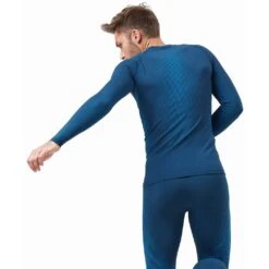 Odlo Base Layer Top Crew Neck Long Sleeve Performance Warm Eco Homme Bleu -Odlo main 196192 20878 Model Back Crop 1 a416