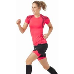 Odlo T-Shirt Short Sleeve Crew Neck Active Spine Femme 13 Odlo T-Shirt Short Sleeve Crew Neck Active Spine Femme -Odlo main 313271 30782 Model Front Crop 1 98b4