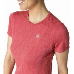 Odlo T-Shirt Manches Courtes Zeroweight Enginee Femme -Odlo main 313731 30842 Model Detail Crop 1 b9e8