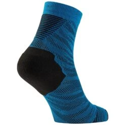 Odlo Socks Quarter Ceramicool Run Graphic - Plain 2 Pack -Odlo main 762940 20882 Torso Back 1 e838