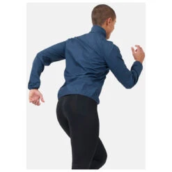 Odlo - Women's Jacket Essential Light - Coupe-vent 11 Odlo - Women's Jacket Essential Light - Coupe-vent -Odlo odlo womens jacket essential light coupe vent detail 4